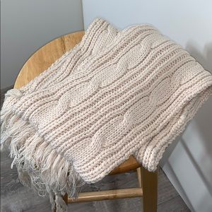 Extra Long Cream Bisou Bisou Scarf